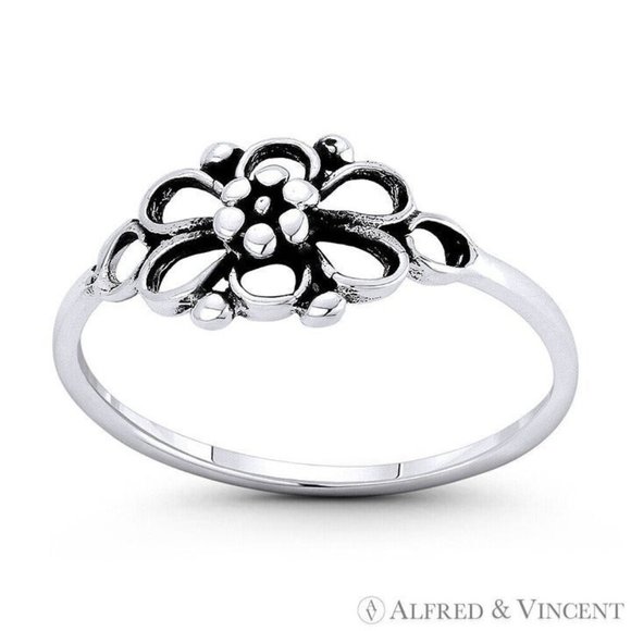 6-Petal Daisy Flower Charm Stackable Boho Ring in .925 Sterling Silver - Size 6 - Picture 1 of 1